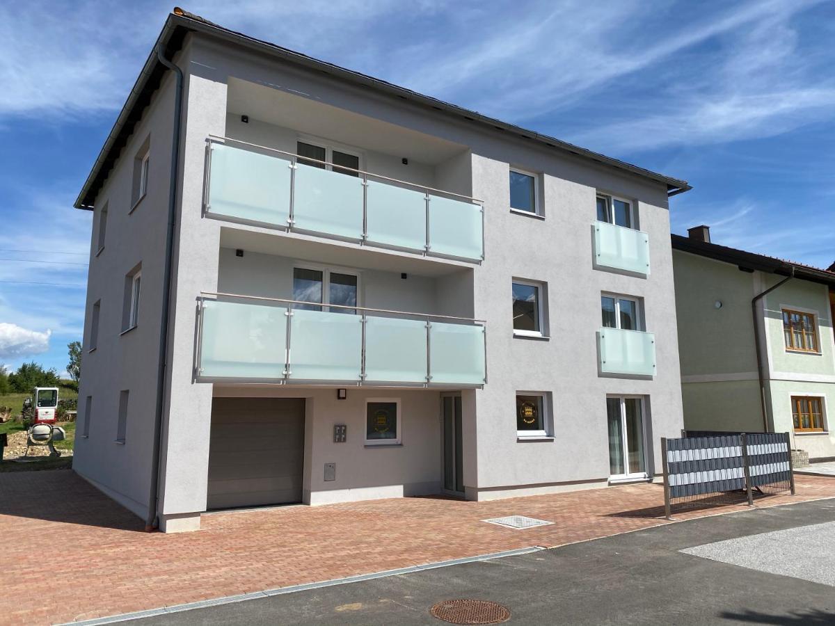 W4-Rooms Ein Zuhause Im Waldviertel Allentsteig Exterior foto